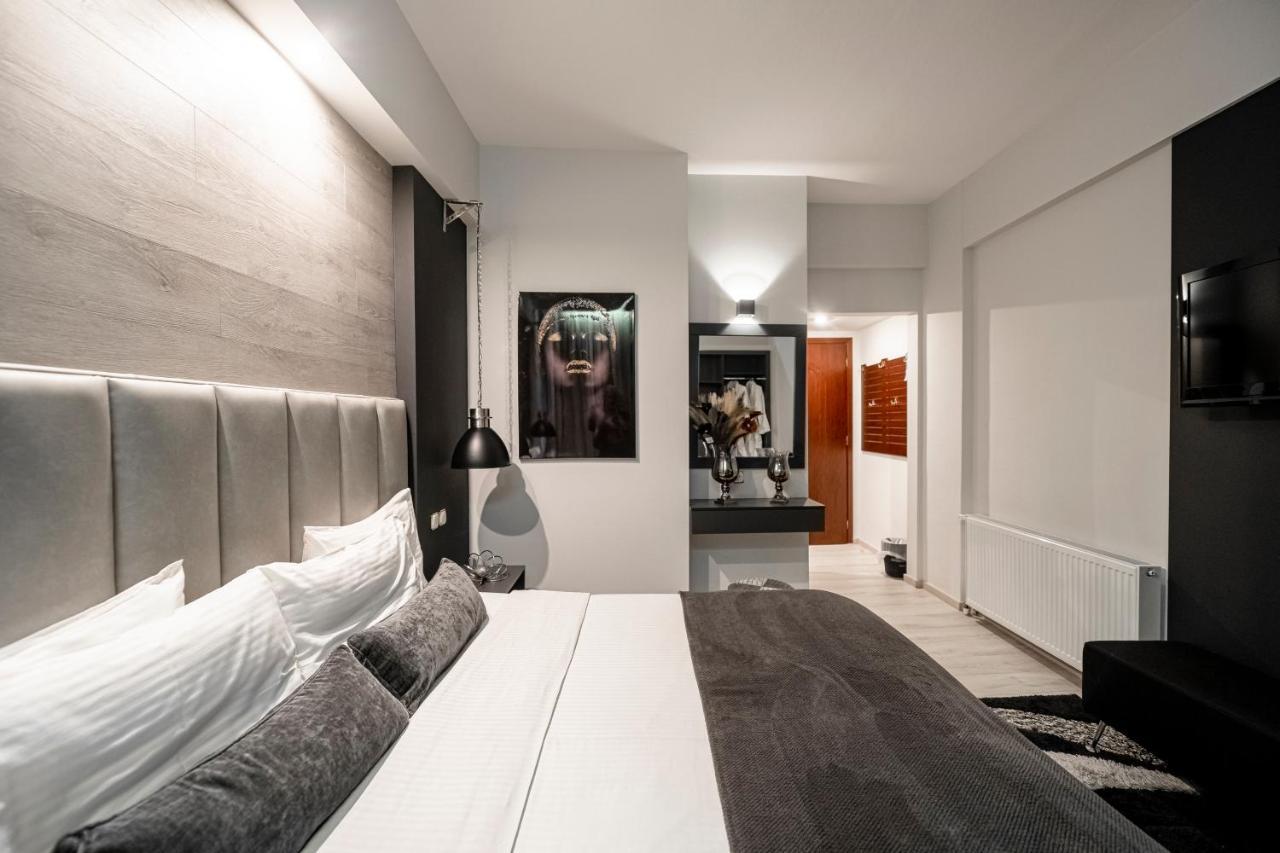 Lingos Hotel Флорина Екстериор снимка