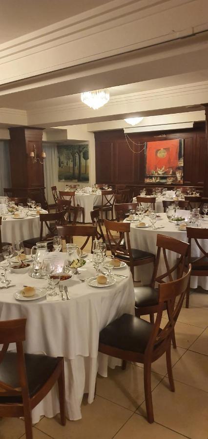 Lingos Hotel Флорина Екстериор снимка