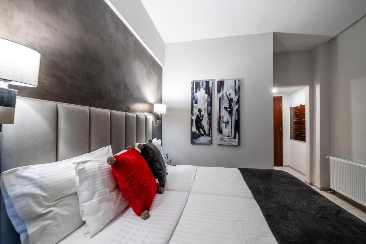 Lingos Hotel Флорина Екстериор снимка